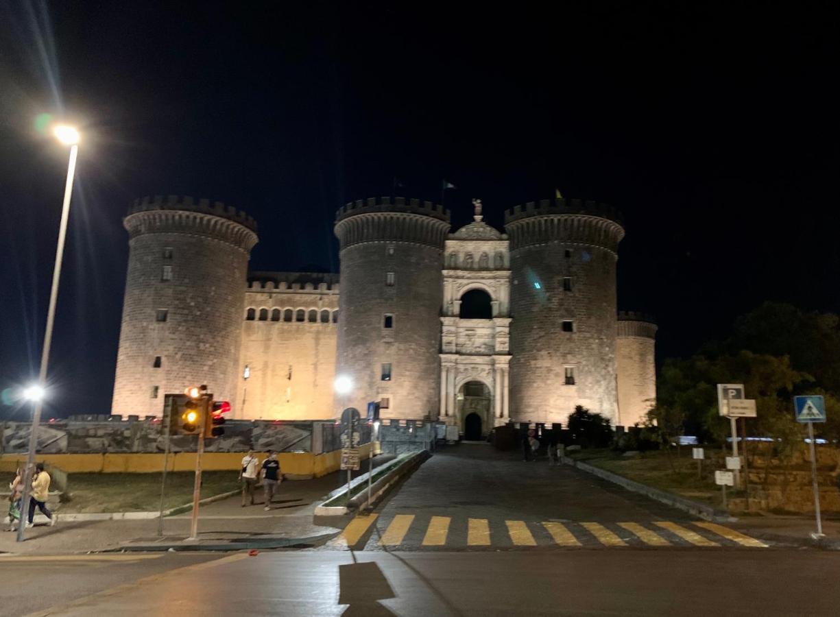 La Casetta Ai Gradoni Di Chiaia Neapel Exterior foto