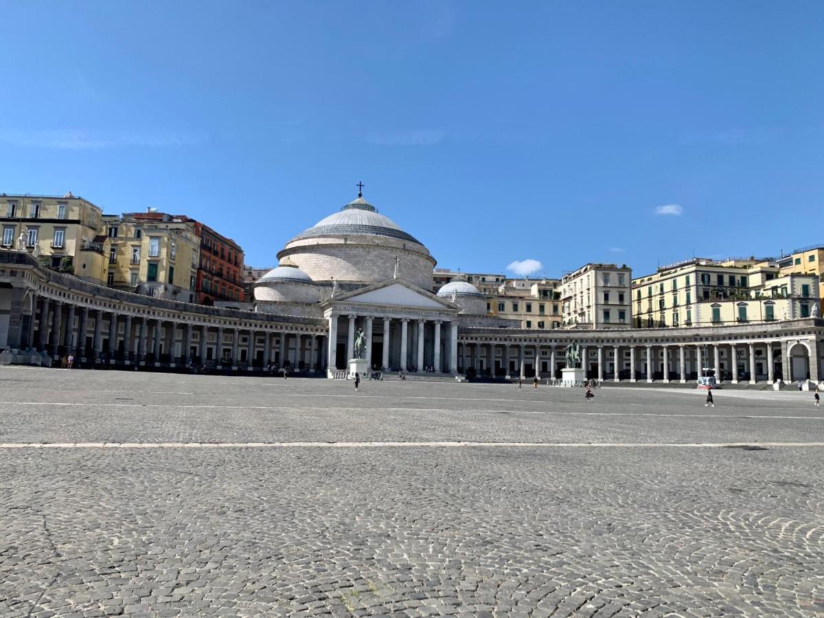 La Casetta Ai Gradoni Di Chiaia Neapel Exterior foto